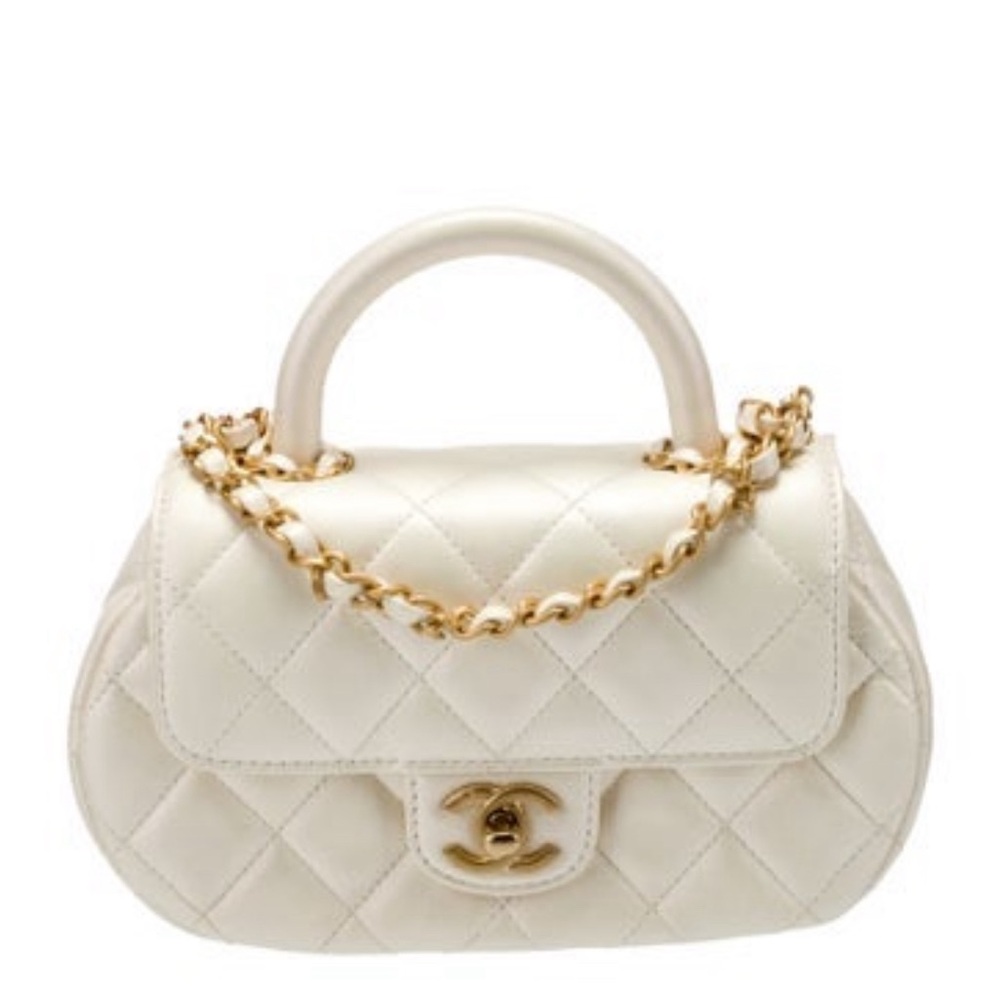 BRAND NEW CHANEL PURSE